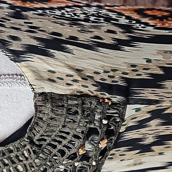 NWT MADISON PAIGE SLEEVELESS LINED CROCHET BEADED ELASTIC FLOUNCE DRESS - Picture 8 of 16